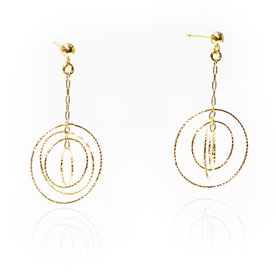 ループ ピアス K18