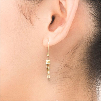 スウィングピアス